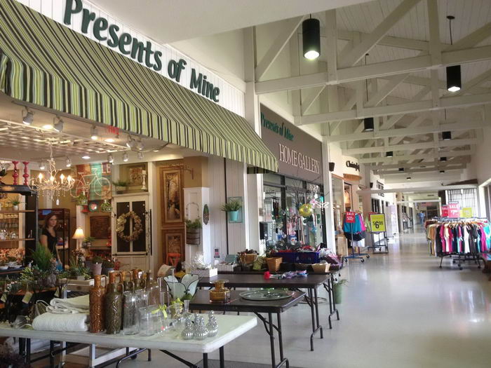 Midtown Mall - Foursquare Photos (newer photo)